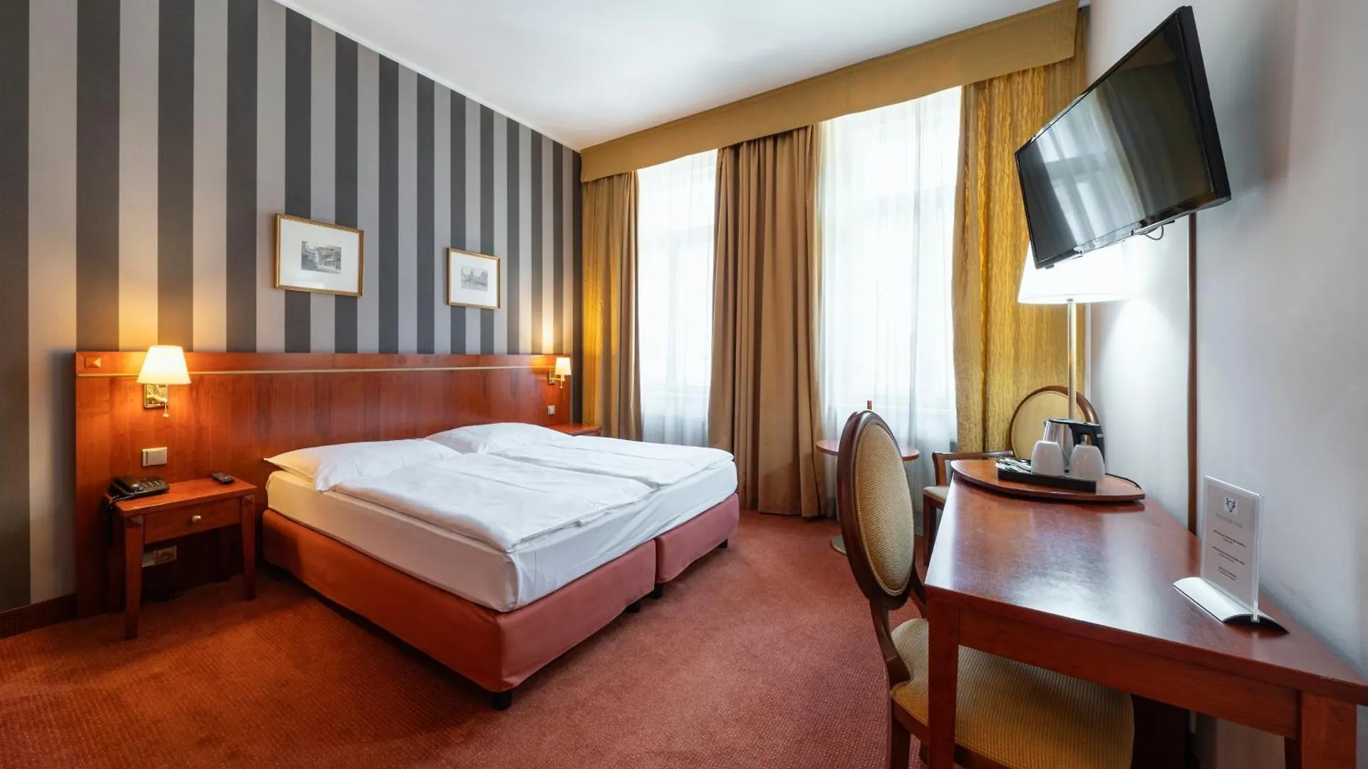 Hotel Raffaello Prague 4*,  Czech Republic