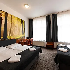 Otel Zlata Vaha, Prag
