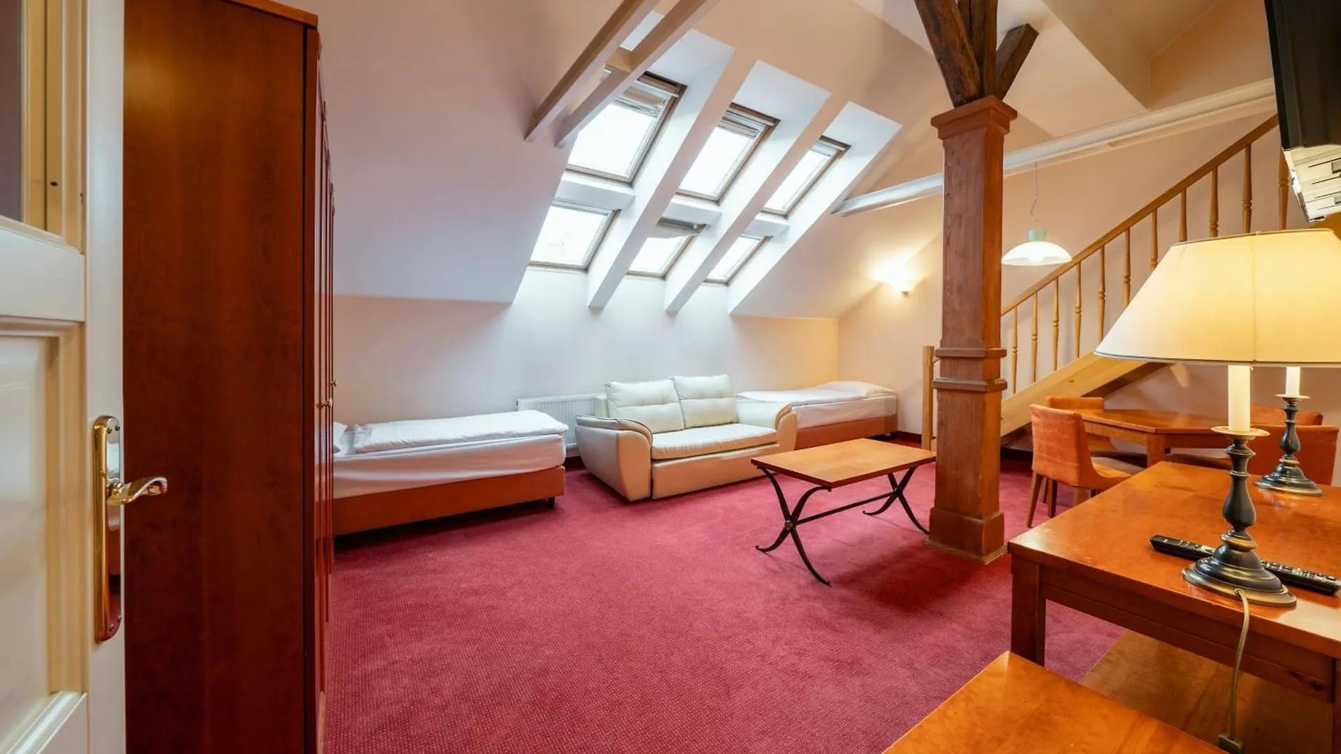 ****  Hotel Raffaello Prag Çek Cumhuriyeti
