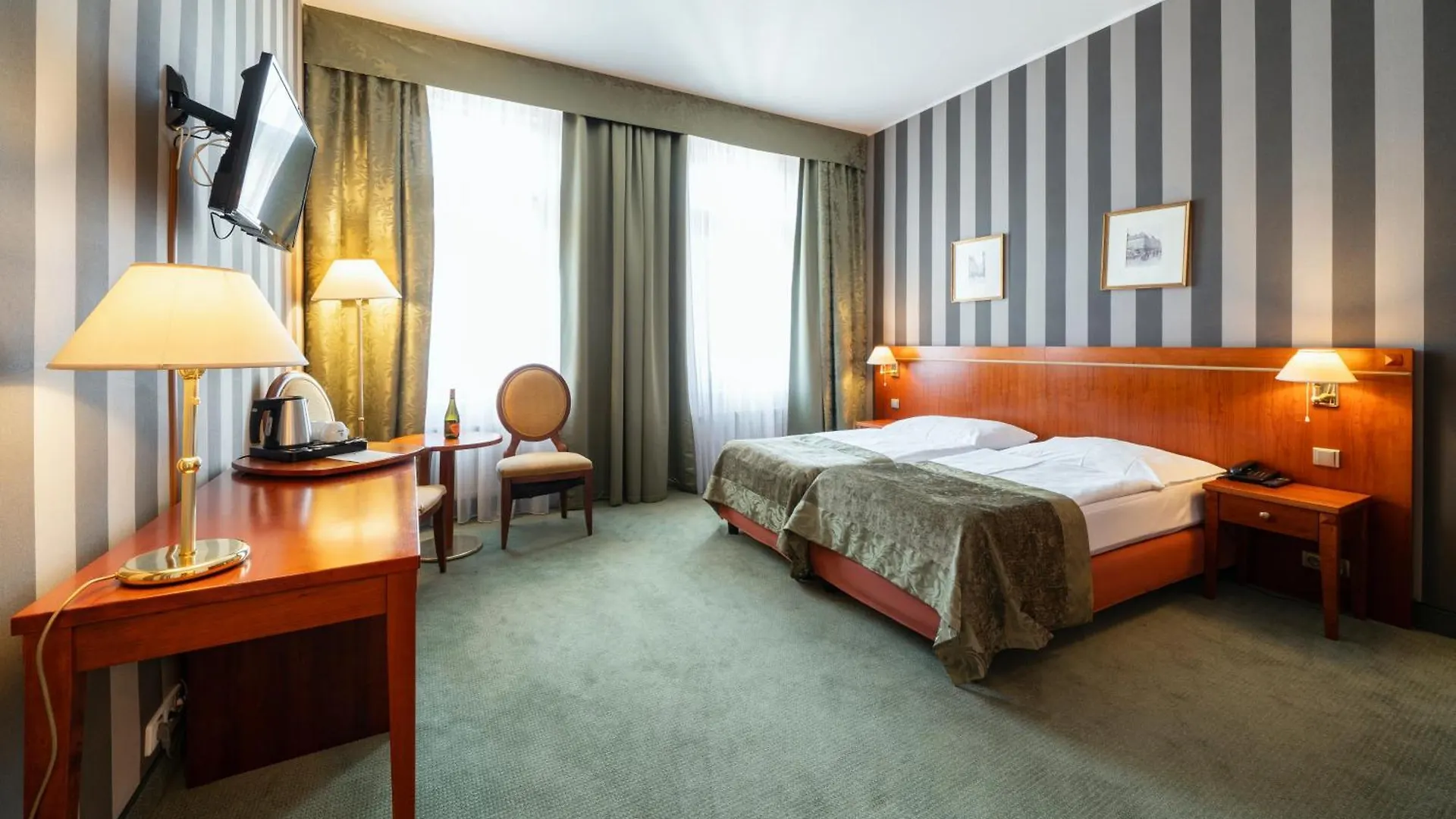 Hotel Raffaello Prag