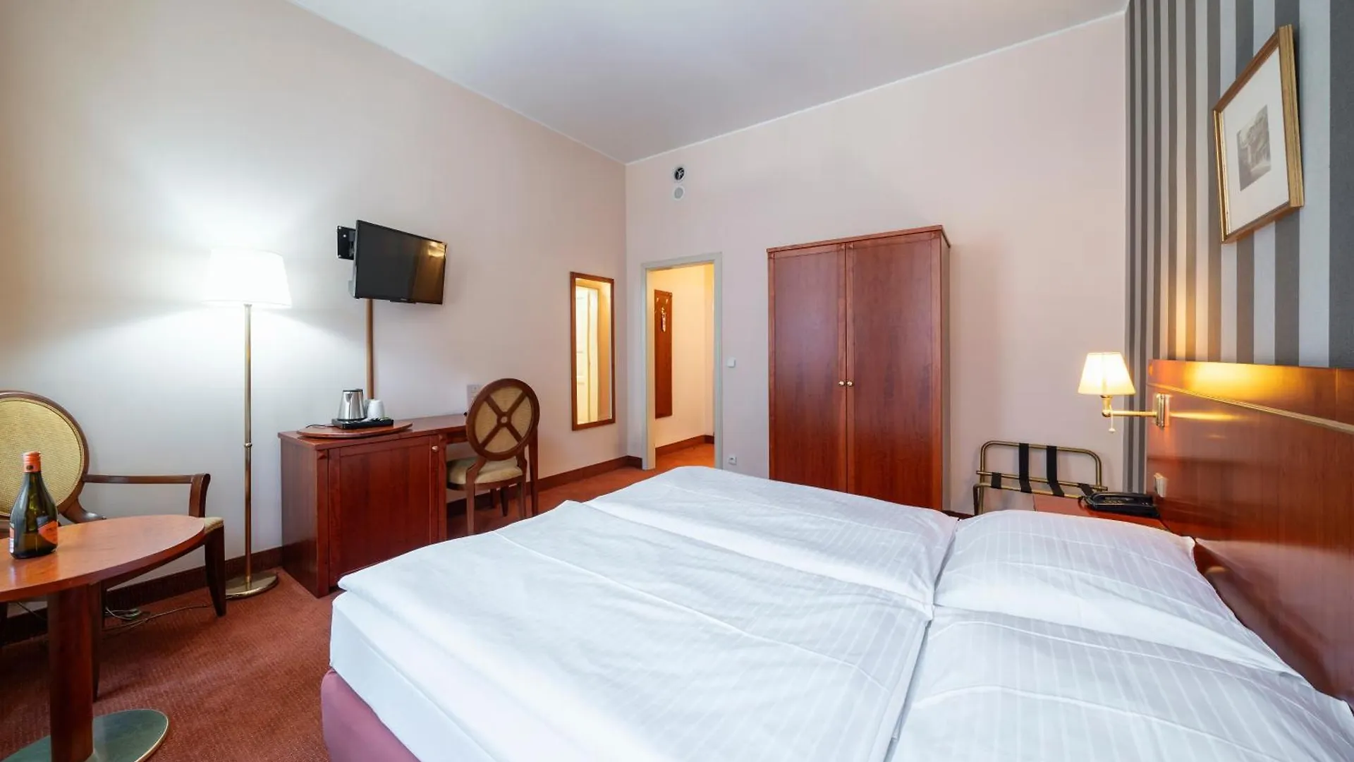 Hotel Raffaello Prag 4*,  Çek Cumhuriyeti