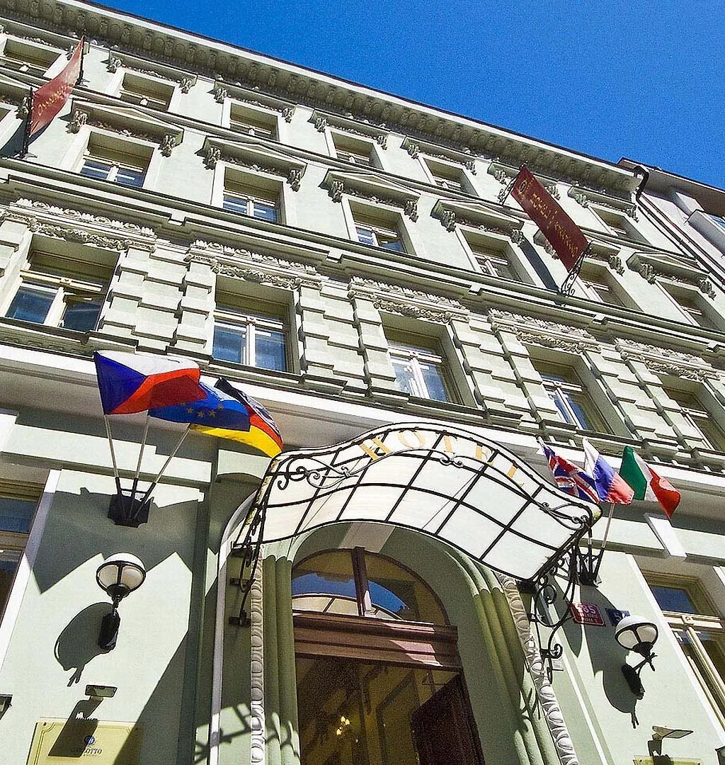 Hotel Raffaello Prag 4*,  Tjekkiet