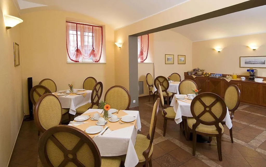 Hotel Raffaello Prag