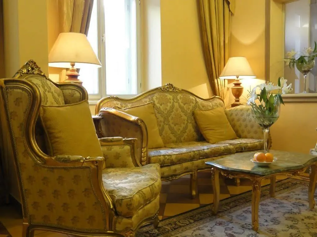 Hotel Raffaello Prag