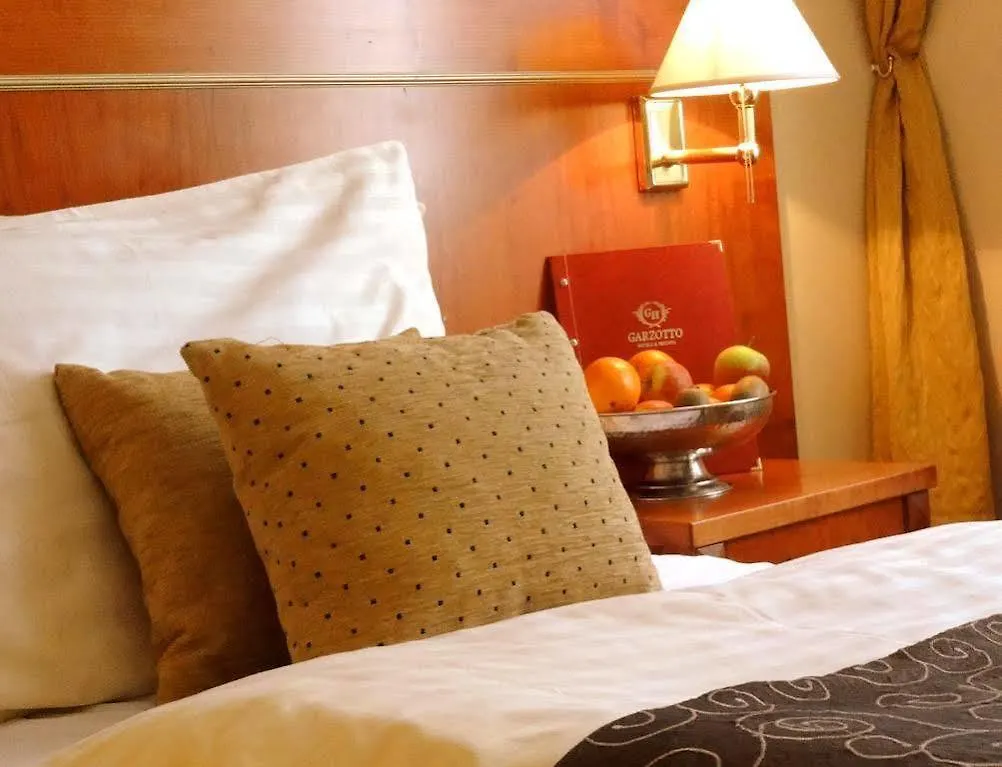 Hotel Raffaello Prag